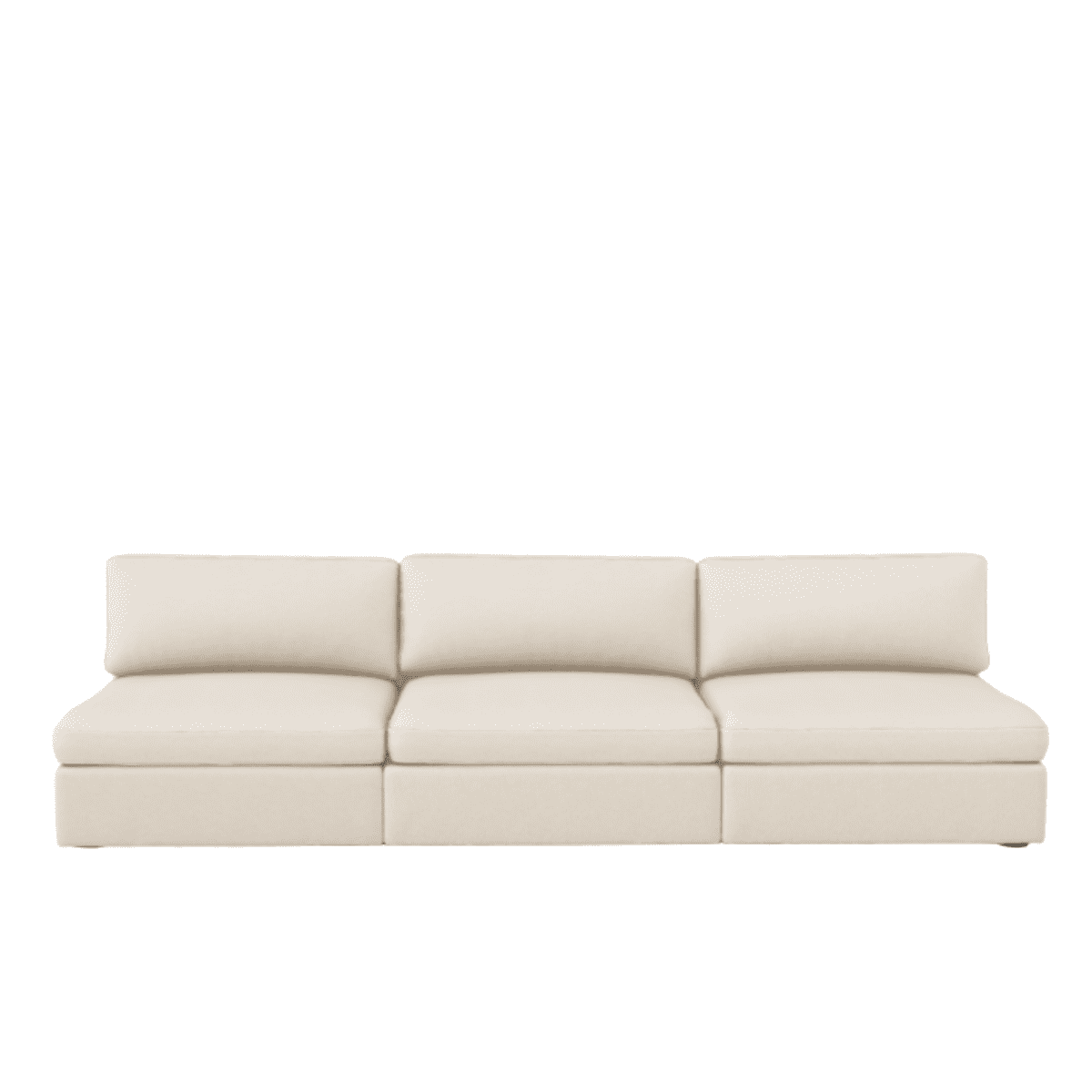Lucie Grande 3-Sitssoffa (utan armstöd) Eggshell. Lucie är en djup och rymlig modulsoffa i vit bouclé.